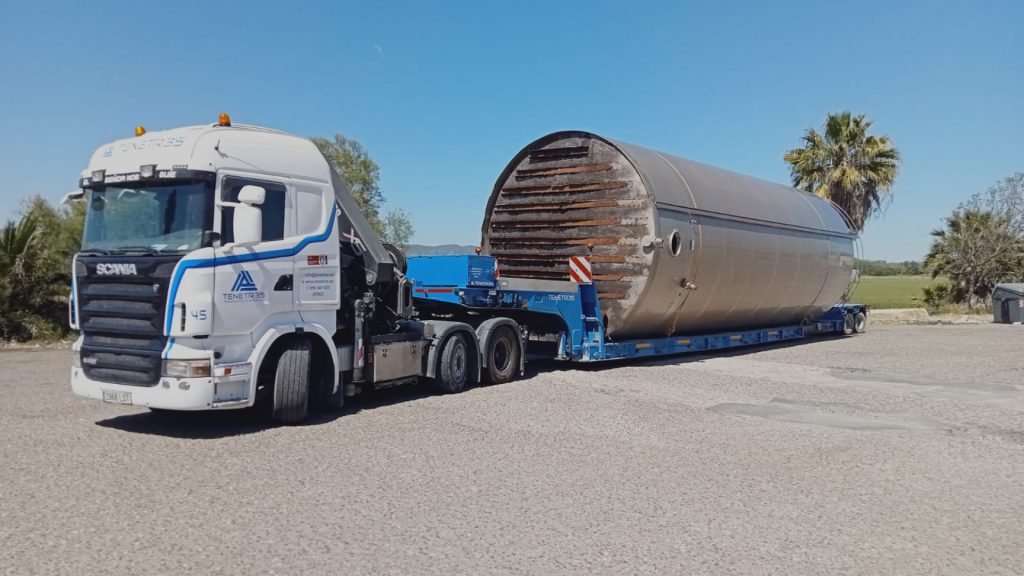 e86681b4-4f9b-43be-a3eb-7a65f0ec2f8c